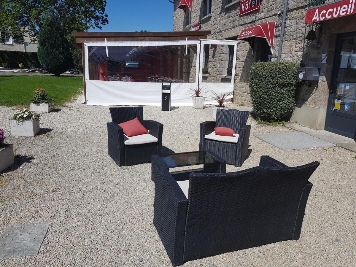 Auberge Le Guinefort Léhon Esterno foto