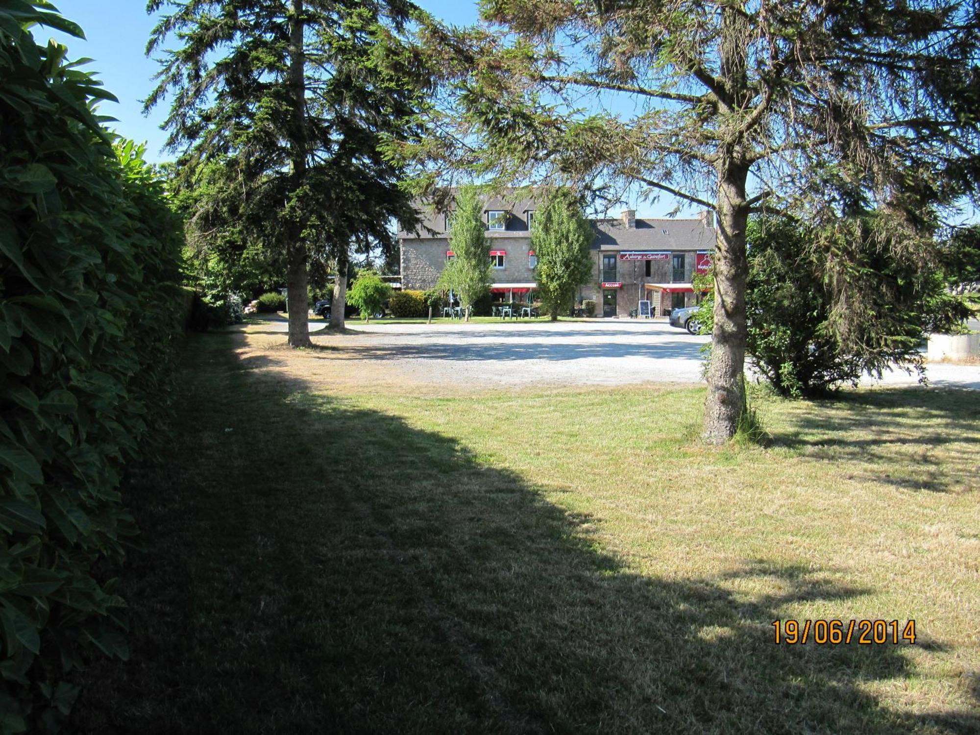Auberge Le Guinefort Léhon Esterno foto